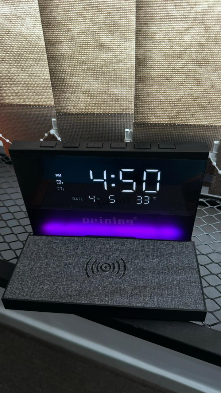 Carregador Indução + Relógio Despertador
